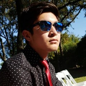 Meet your Posher, Damien